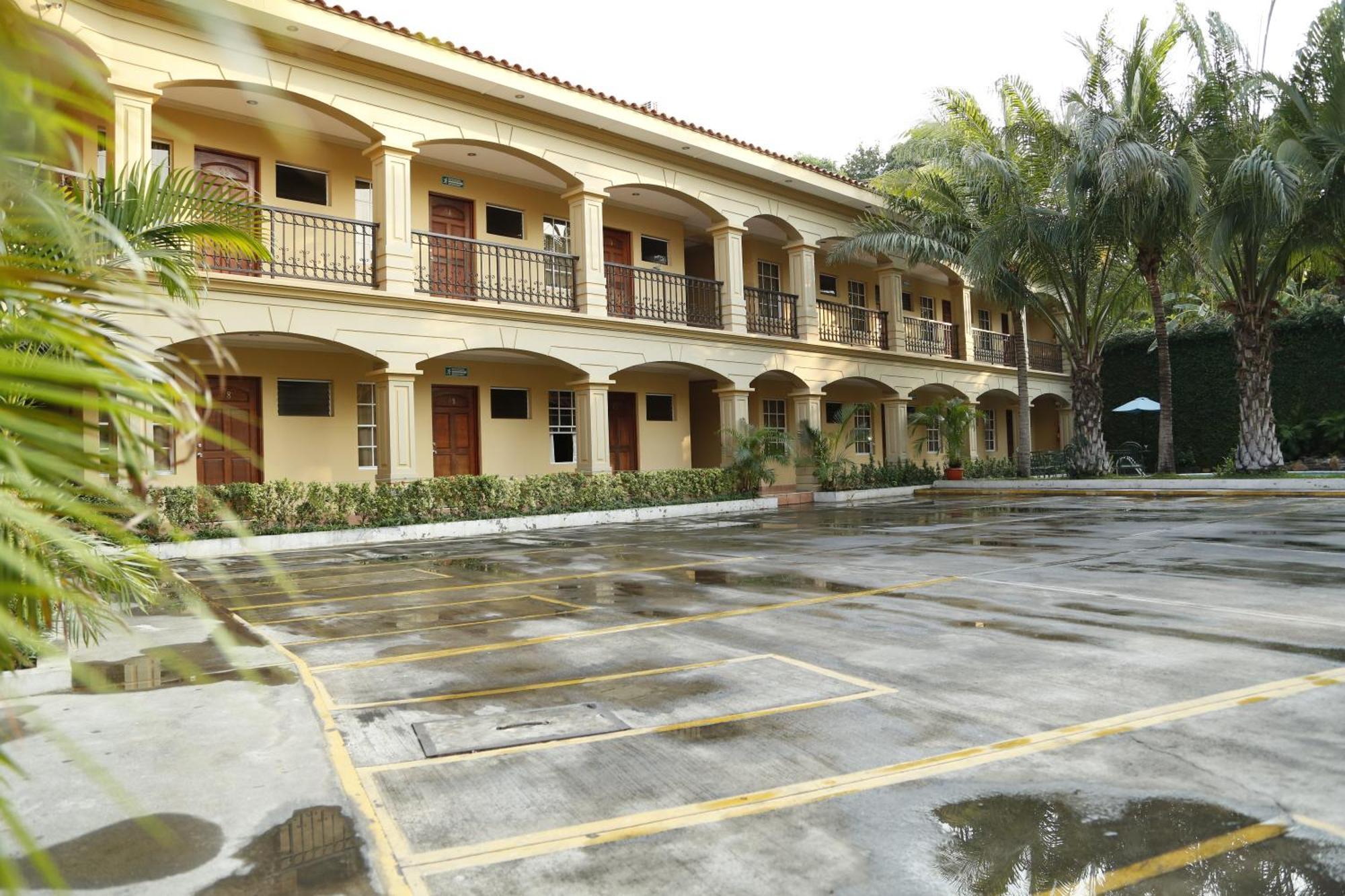 Hotel Florencia San Miguel Exterior photo